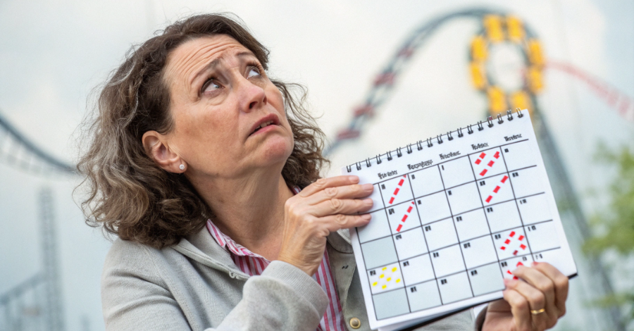Mulher com expressão cansada olhando um calendário irregular, com símbolos de ondas de calor e mudanças de humor, representando a perimenopausa.